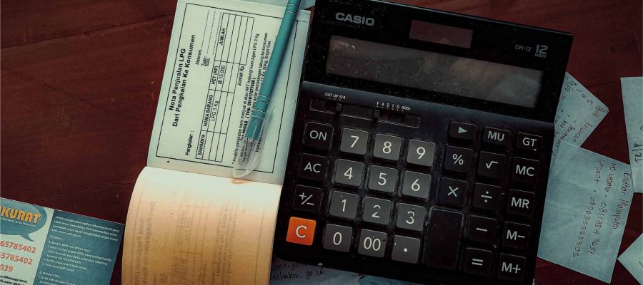 fin-0rHxkbcvQAE-unsplash 1